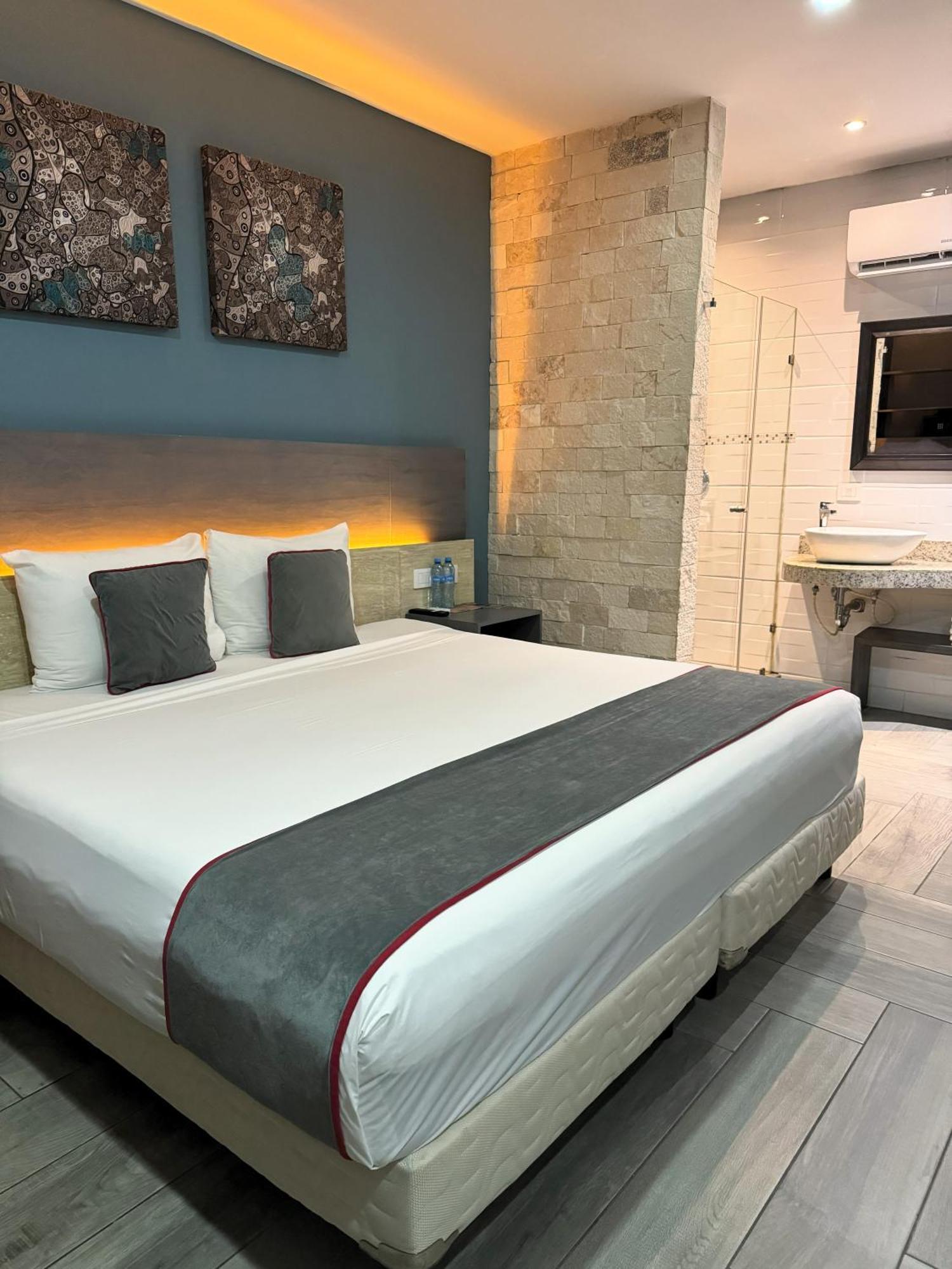 Illusion Xpress I Attraction Hotel Deluxe Playa del Carmen Exterior foto